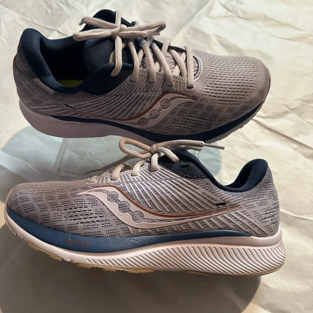 Saucony stylish sneakers